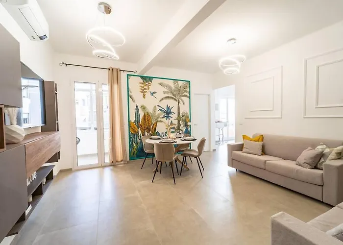 Palm Centro - Teatro Ariston Апартаменты Санремо